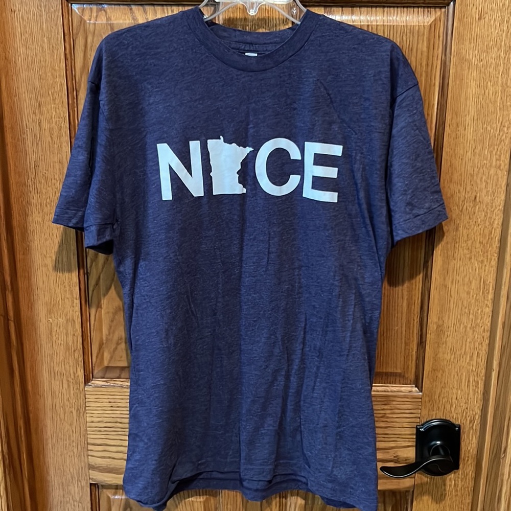 American Apparel Minnesota nice tee. Size L.